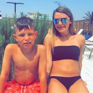 Meet your Posher, Ashley